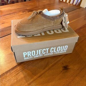 Project Cloud Women's Tan Moccasins
